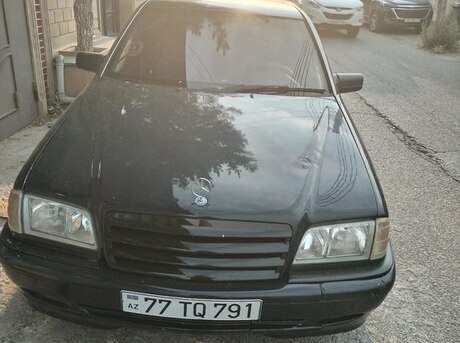 Mercedes C 180