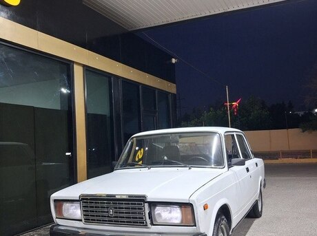 LADA (VAZ) 2107