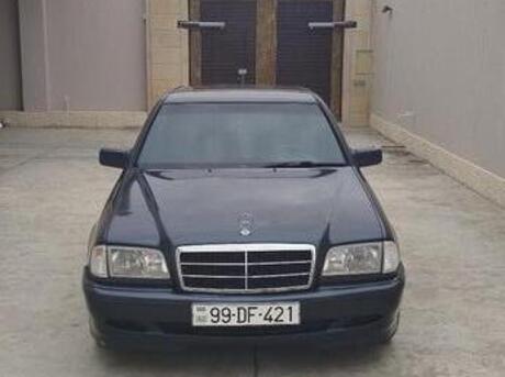 Mercedes C 180
