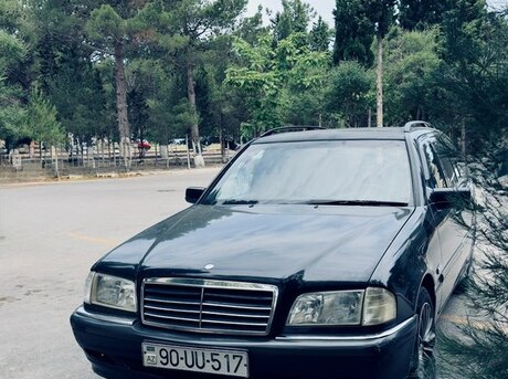 Mercedes C 240