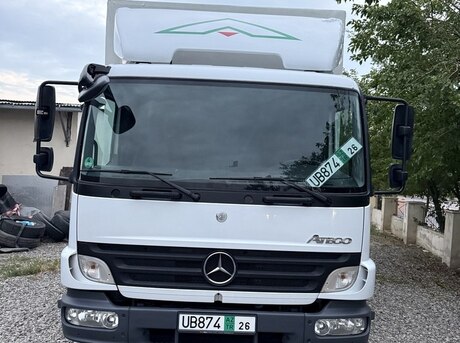 Mercedes Atego 818