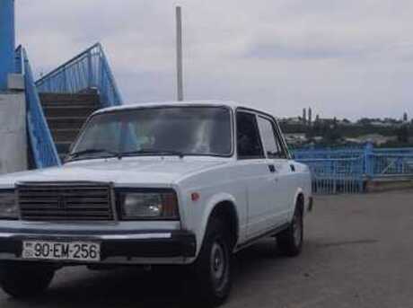 LADA (VAZ) 2107
