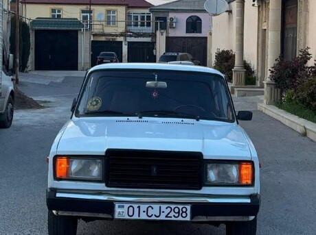 LADA (VAZ) 2107