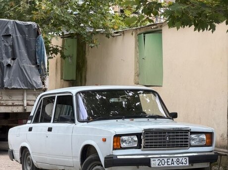 LADA (VAZ) 2107