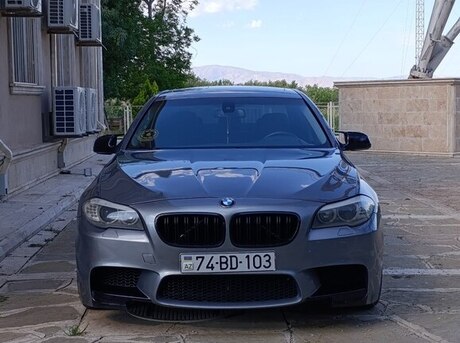 BMW 528