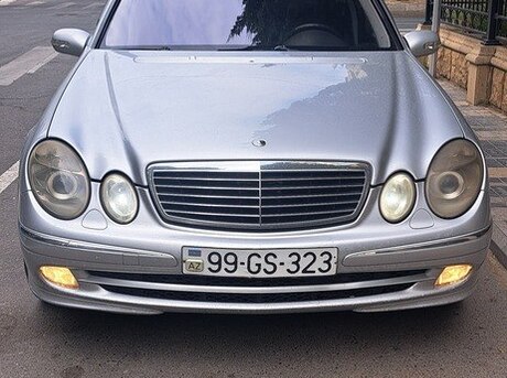 Mercedes E 270