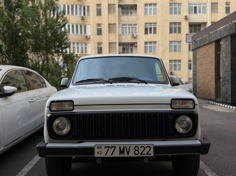 LADA (VAZ) Niva
