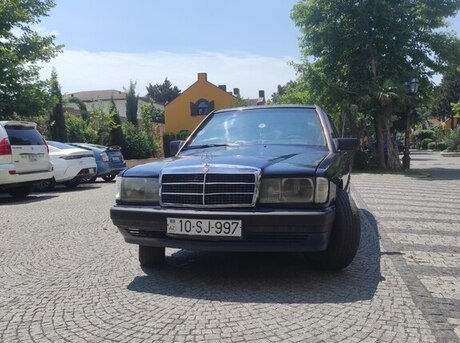 Mercedes 190