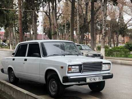 LADA (VAZ) 2107