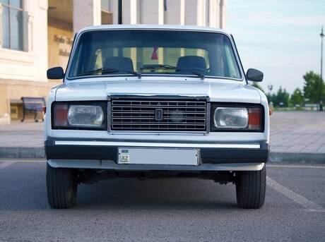 LADA (VAZ) 2107