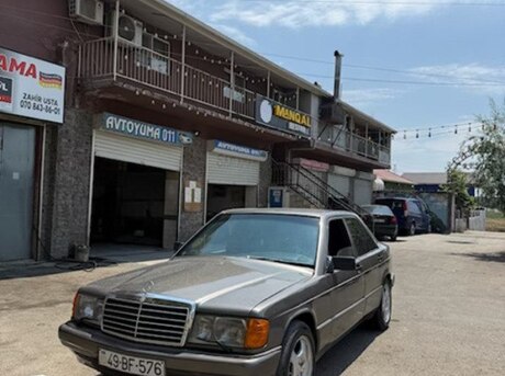 Mercedes 190