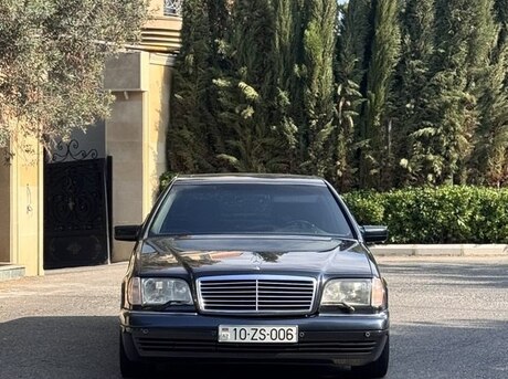 Mercedes S 320