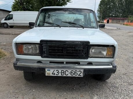 LADA (VAZ) 2107