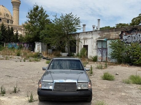 Mercedes 200 D