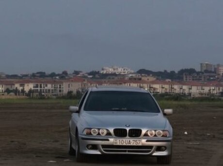 BMW 525