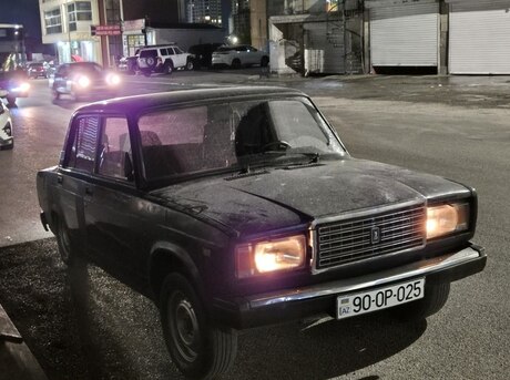 LADA (VAZ) 2107