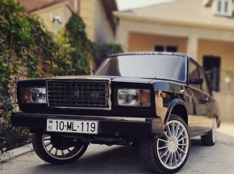 LADA (VAZ) 2107