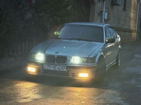 BMW 318