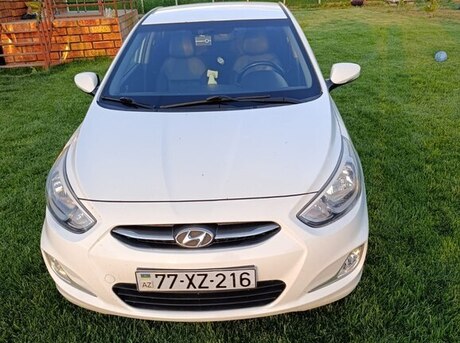 Hyundai Accent
