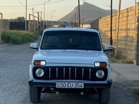 LADA (VAZ) Niva