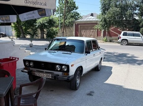 LADA (VAZ) 2106
