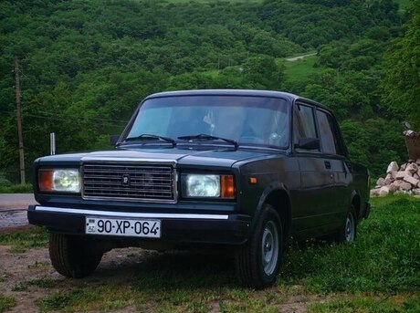LADA (VAZ) 2107