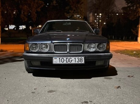 BMW 750