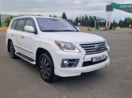 Lexus LX 570
