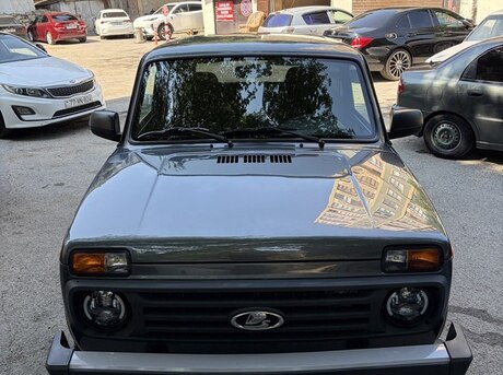 LADA (VAZ) Niva