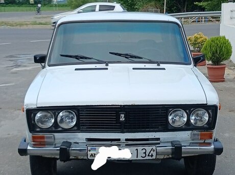 LADA (VAZ) 2106