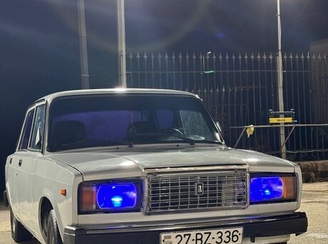LADA (VAZ) 2107