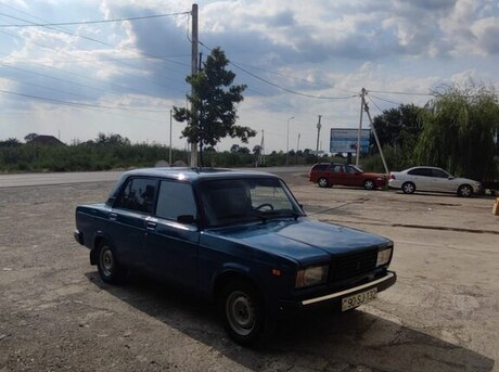 LADA (VAZ) 2107