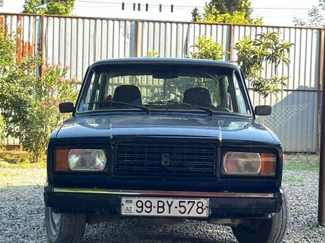 LADA (VAZ) 2107