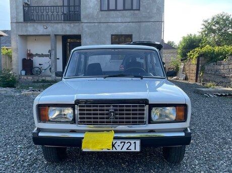 LADA (VAZ) 2107