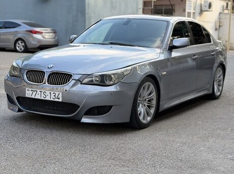 BMW 525