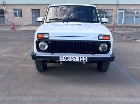 LADA (VAZ) Niva