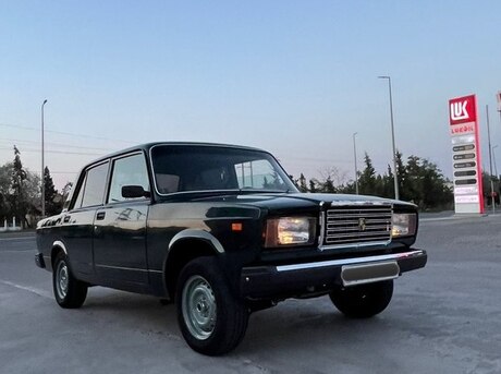 LADA (VAZ) 2107