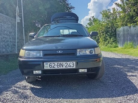 LADA (VAZ) 2112