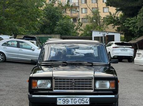 LADA (VAZ) 2107