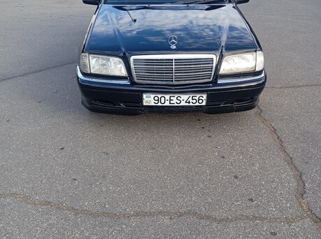Mercedes C 180