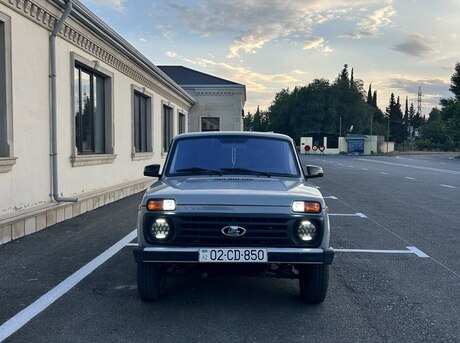 LADA (VAZ) Niva