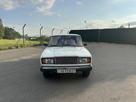LADA (VAZ) 2107