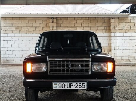 LADA (VAZ) 2107