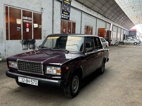 LADA (VAZ) 2107