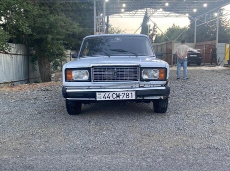 LADA (VAZ) 2107