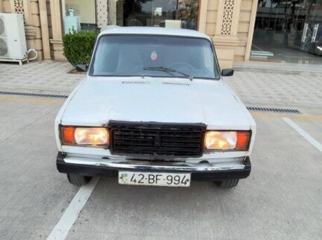 LADA (VAZ) 2107