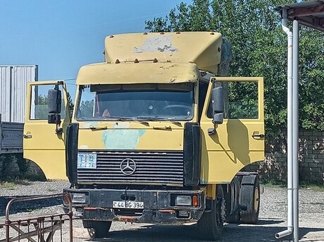 MAZ 64229