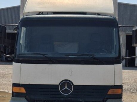 Mercedes Atego 812