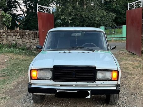 LADA (VAZ) 2107