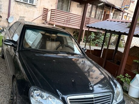 Mercedes S 500